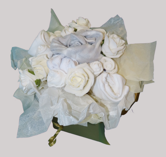 The Vincent Baby Bouquet - White